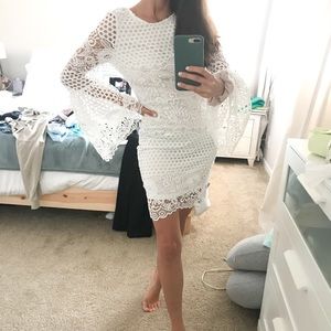 Lulus size s long sleeve lace dress white